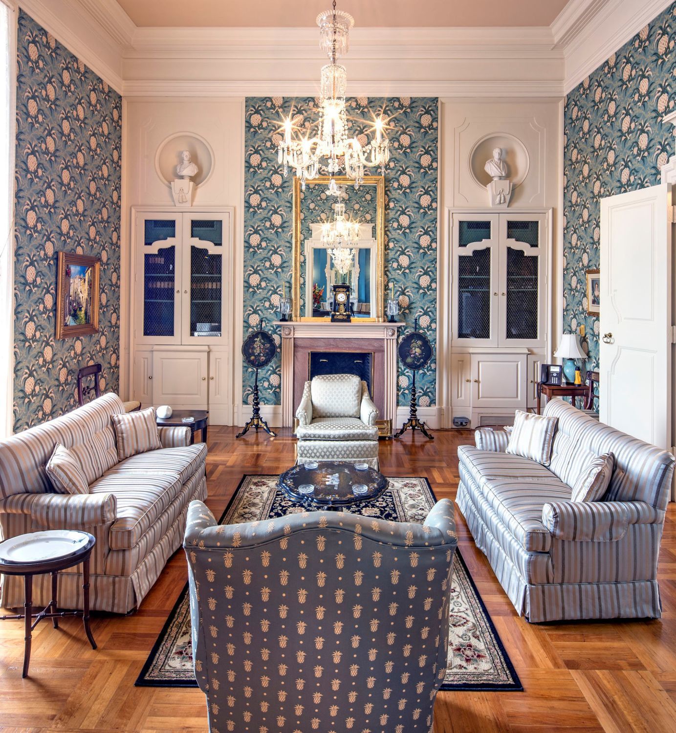STL_CastleLivingroom_C_source.jpg